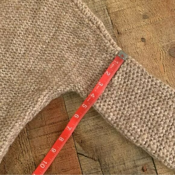 Moth womens cream and tan wool knit long sleeve v-neck sweater -S - Picture 4 of 10